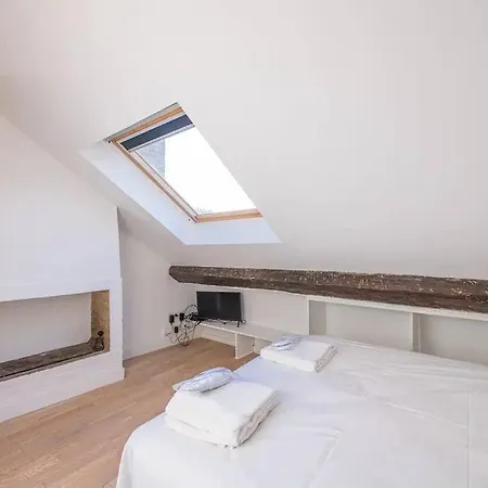 Amazing Location Only 3 Minutes From Luxembourg Gargens Appartamento *
